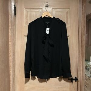 New with Tags Banana Republic Black Dressy Shirt in Size Large.